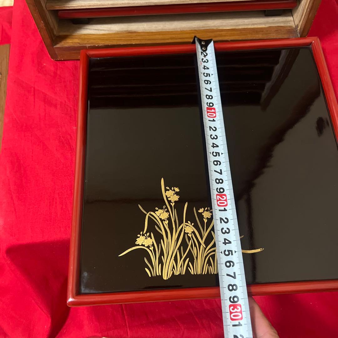 逸品！　レア！　東京美術倶楽部本郷家所蔵　蒔絵本塗お盆五客　時代保管箱