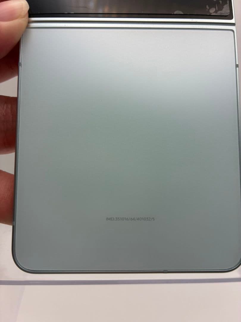 スマートフォン本体 Galaxy Z Flip7 512GB 12GB