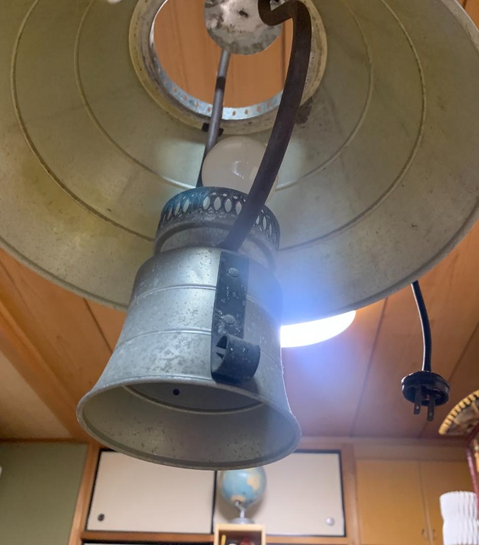 アンティーク!! アルミ製 ペンダントライト ヴィンテージ 現状品!!