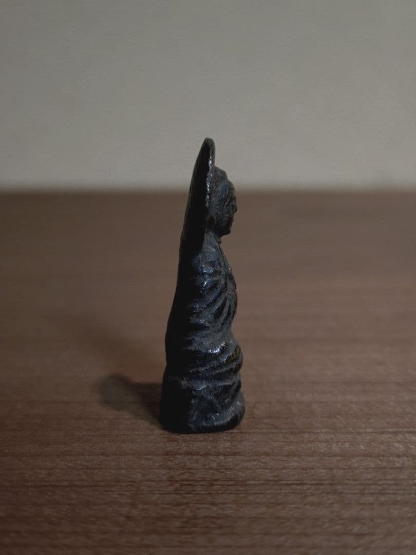 銅造 弥勒菩薩 坐像 懐中仏 旅仏 豆仏 鎧仏