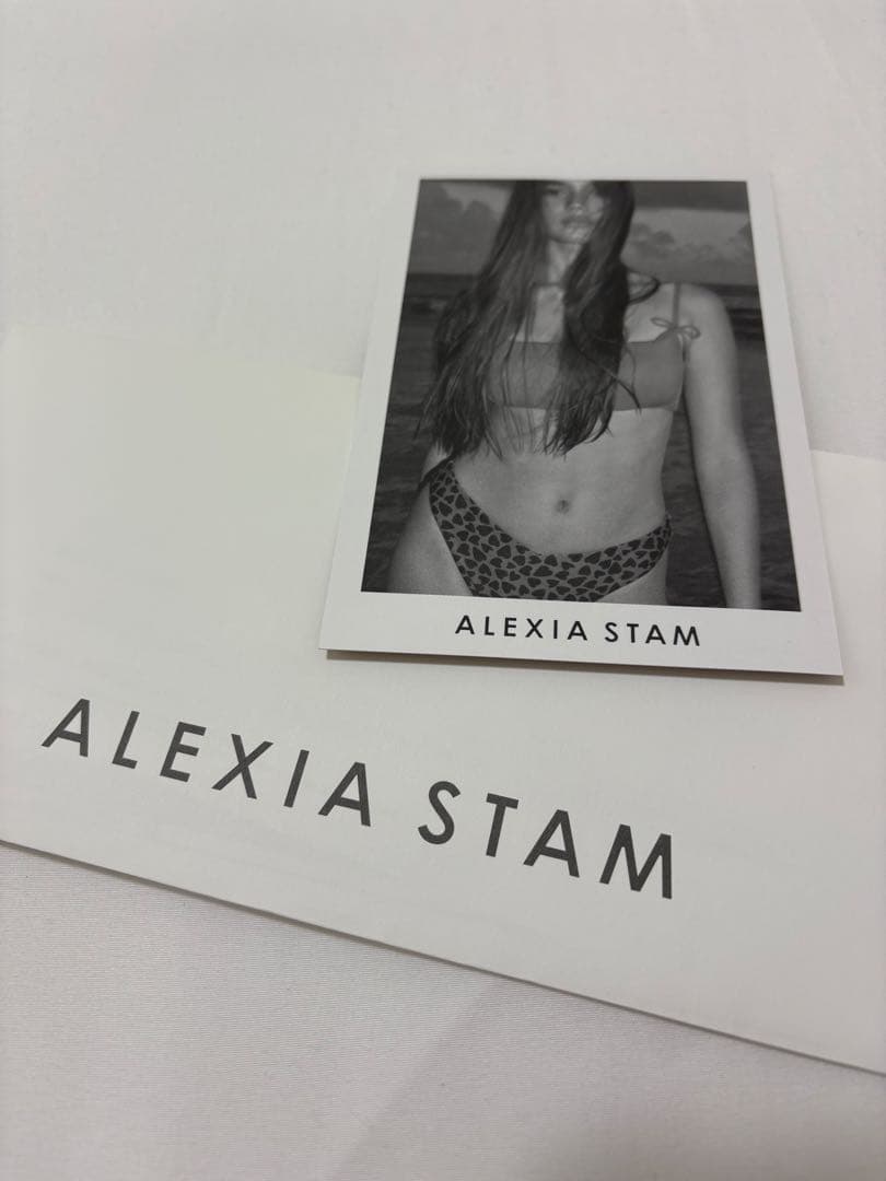 ALEXIA STAM ビキニ ビアンカ