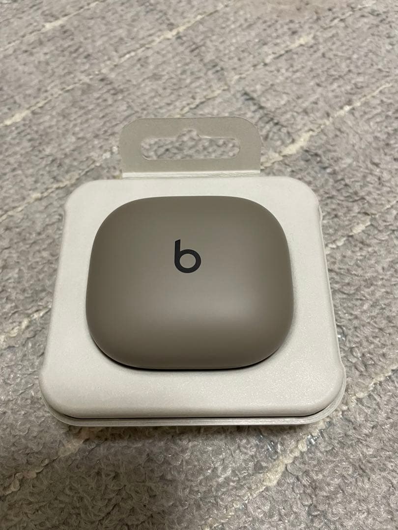 Beats Powerbeats Fit パワービーツフィット グラベルグレイ