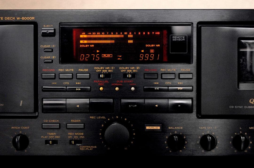 ★TEAC W-6000 ダブルカセットデッキ　♪　NO,1