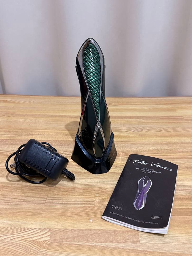 【セール】ザ メデューサ 美顔器 サイプレスグリーン