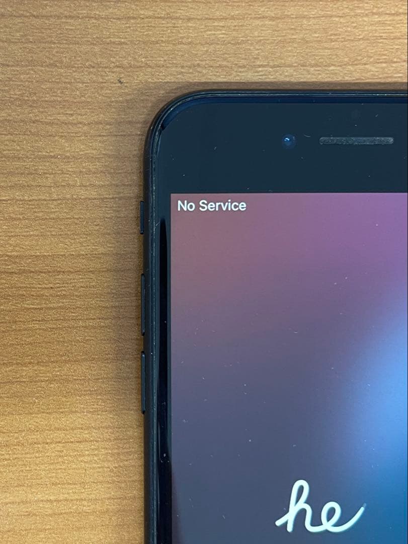T*R様 動作確認済み iPhone SE 第2世代 64GB ID Y8799