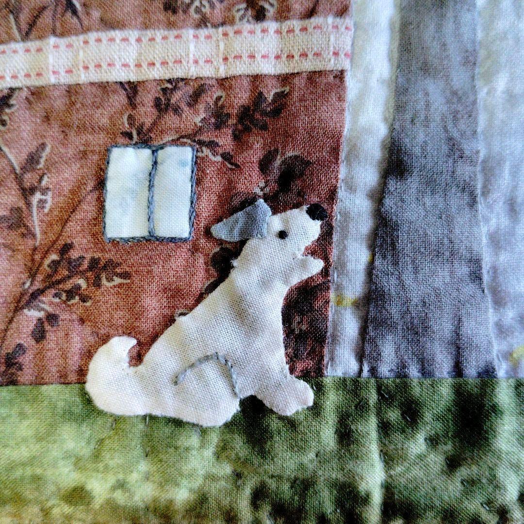 ハウスのパッチワークタペストリー【73】ミステリーキルト①③