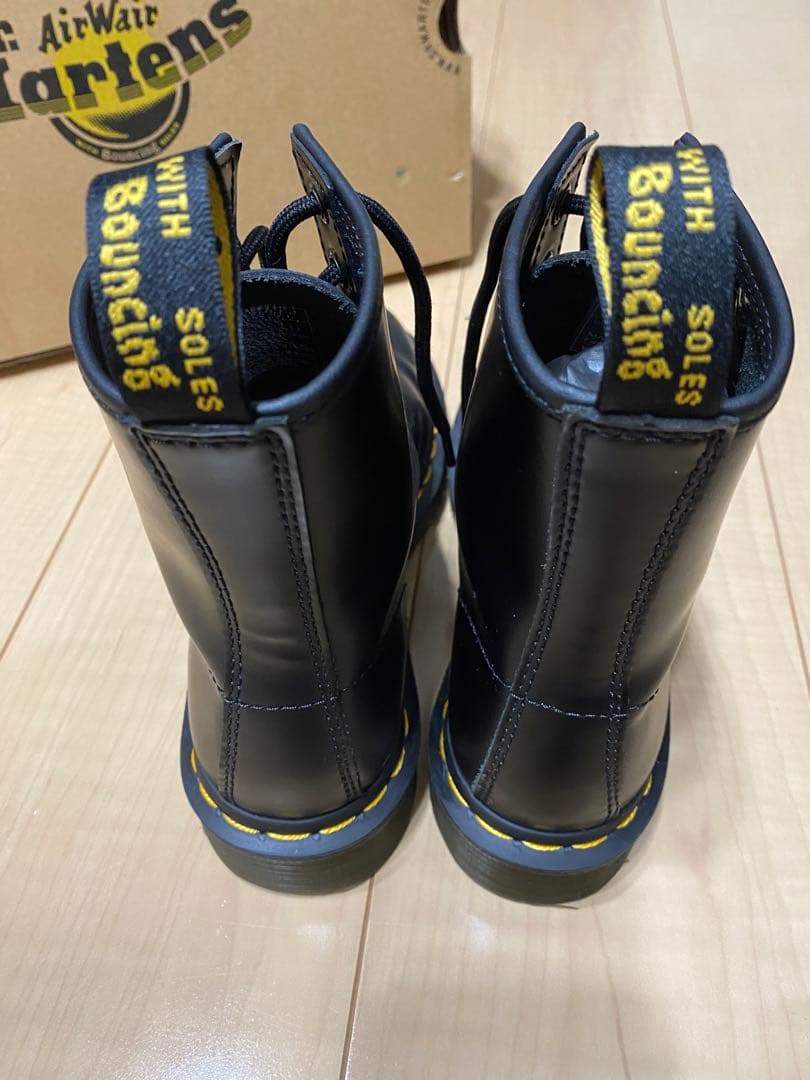 ア*ル様 【新品未使用】ドクターマーチン 1460 8ホールブーツ UK3 23