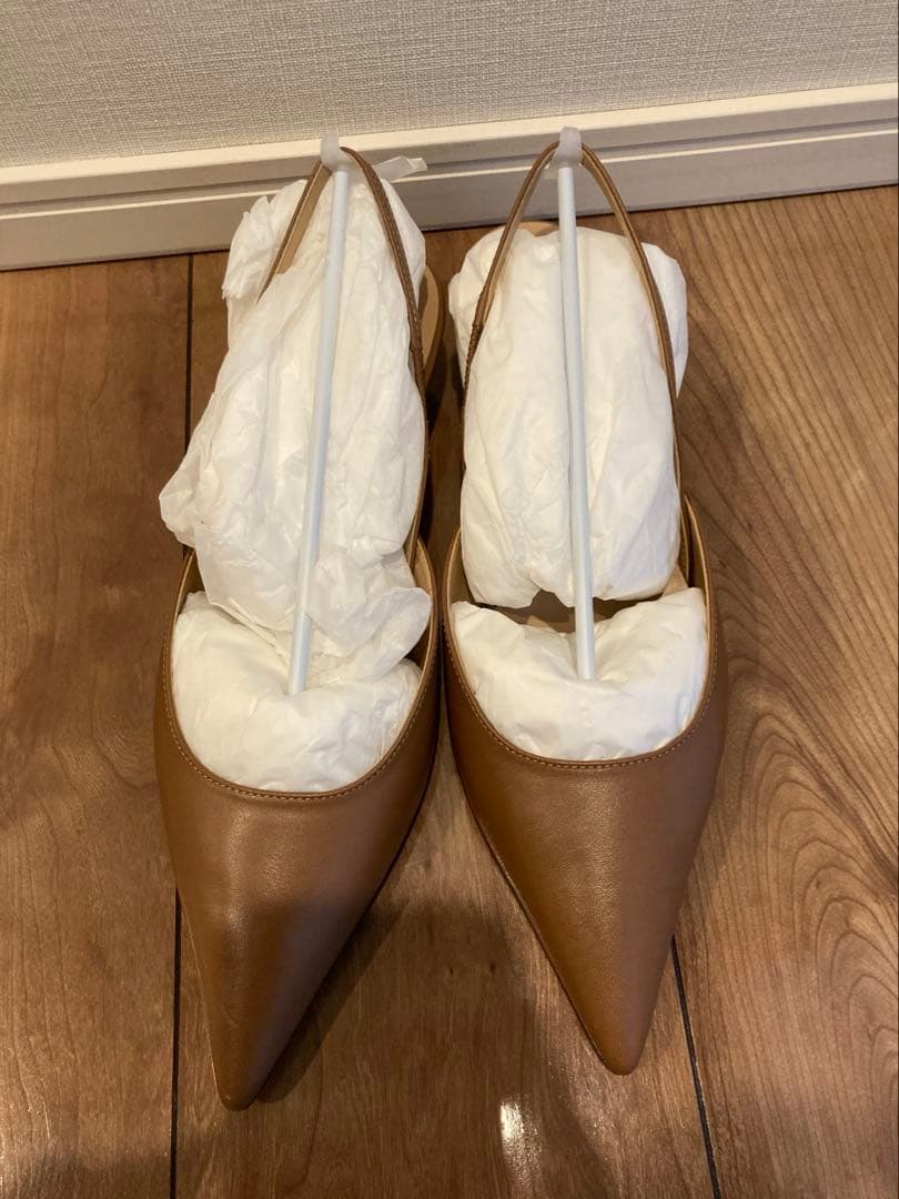 アルアバイル 今期 ポインテッドスリングバック 新品未使用