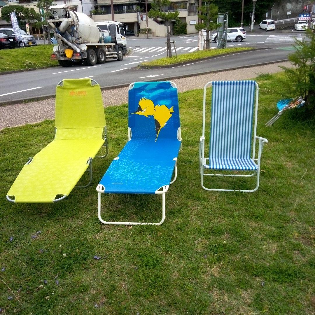 サマーベッド1個、椅子1個