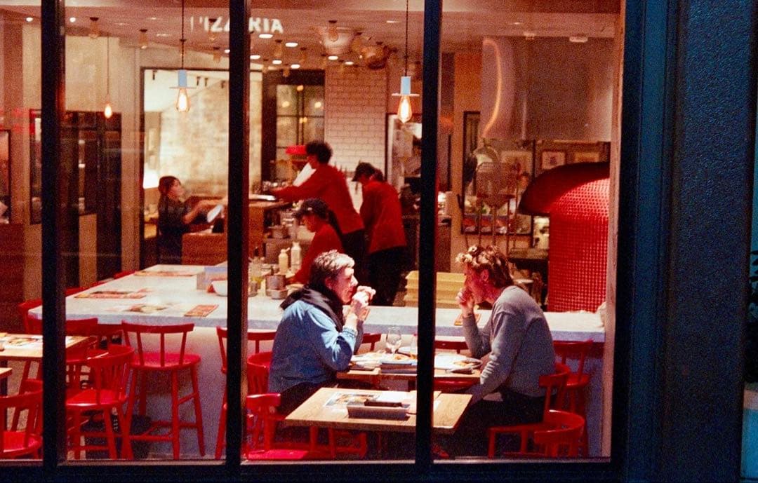 か*様 非常に綺麗なNikon FE2 完動品/作例あり