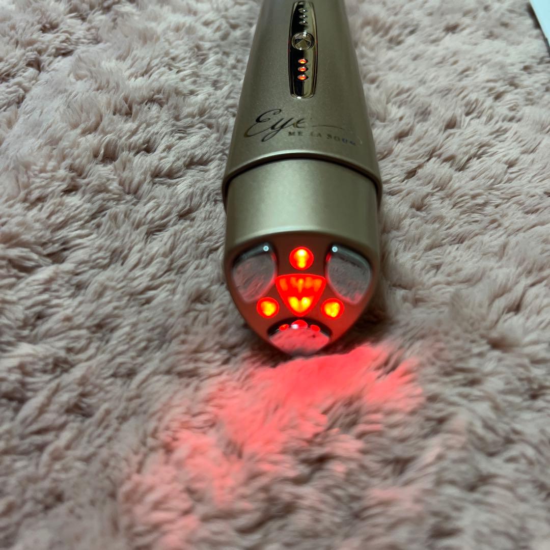 MEラボンアイ★IKKOプロデュース　目元美顔器