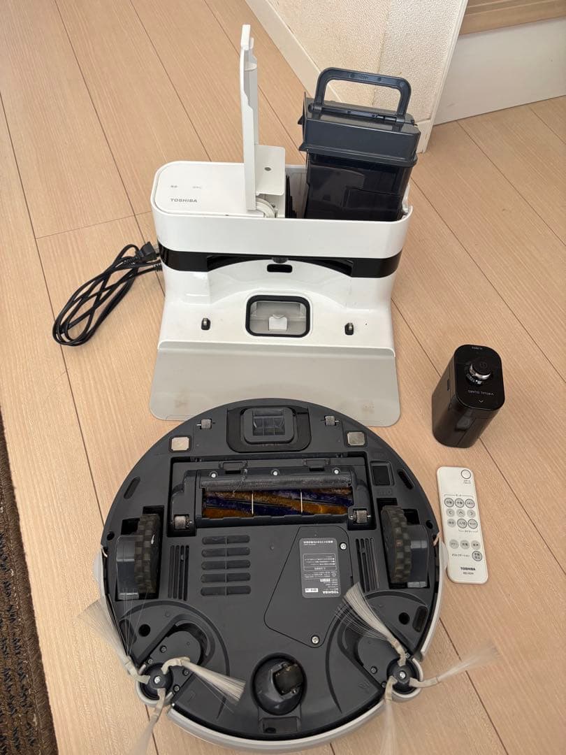 TOSHIBA ロボット掃除機 本体