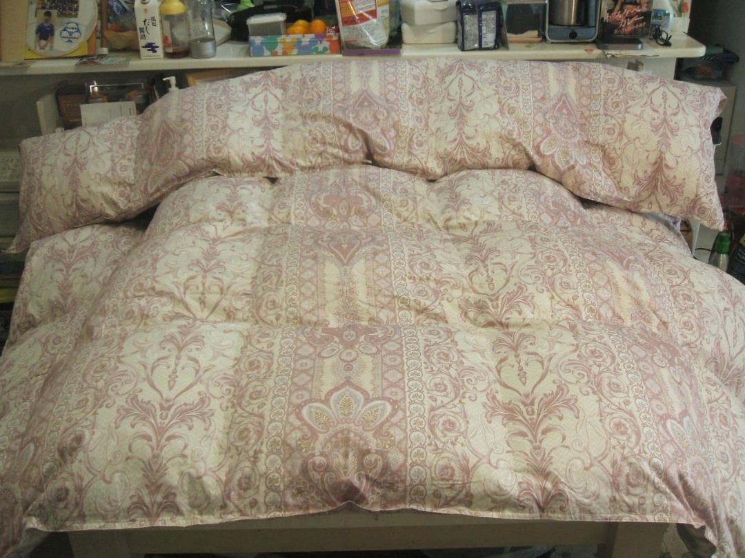 限定品（ダブル）新品＊四つ星＊フランス産１，７キロ増量＊超長綿１００％羽毛布団