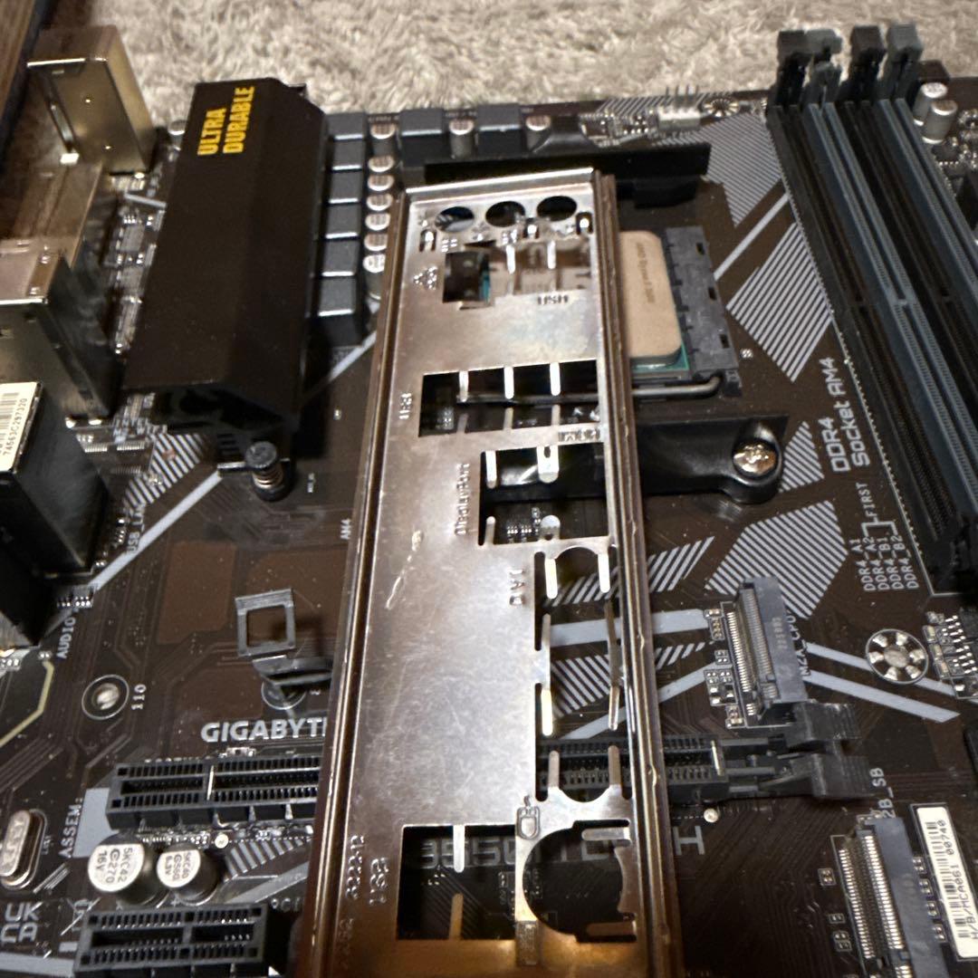 amd ryzen5 3600 CPU 動作未検証マザボ2枚付き