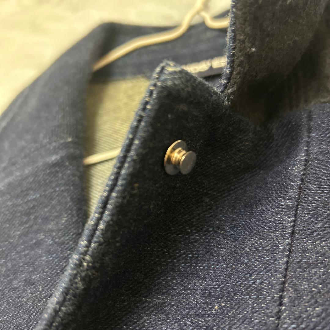 CHANEL アメリカ国旗 ハート型ピンバッジ