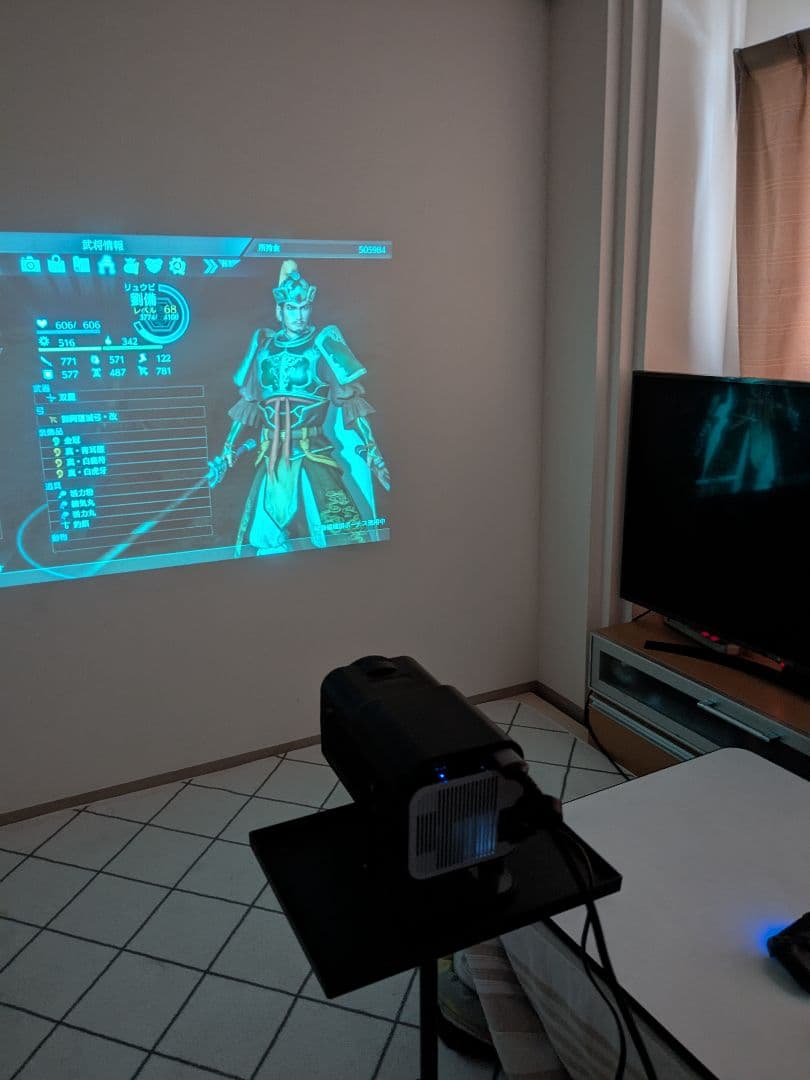 【美品】プロジェクター magcubic hy320