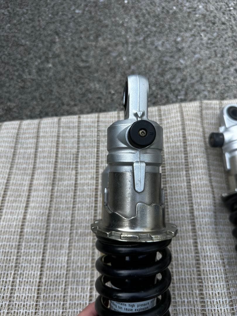 ZRX1100 逆輸入車仕様　純正リアサスペンション360ミリ