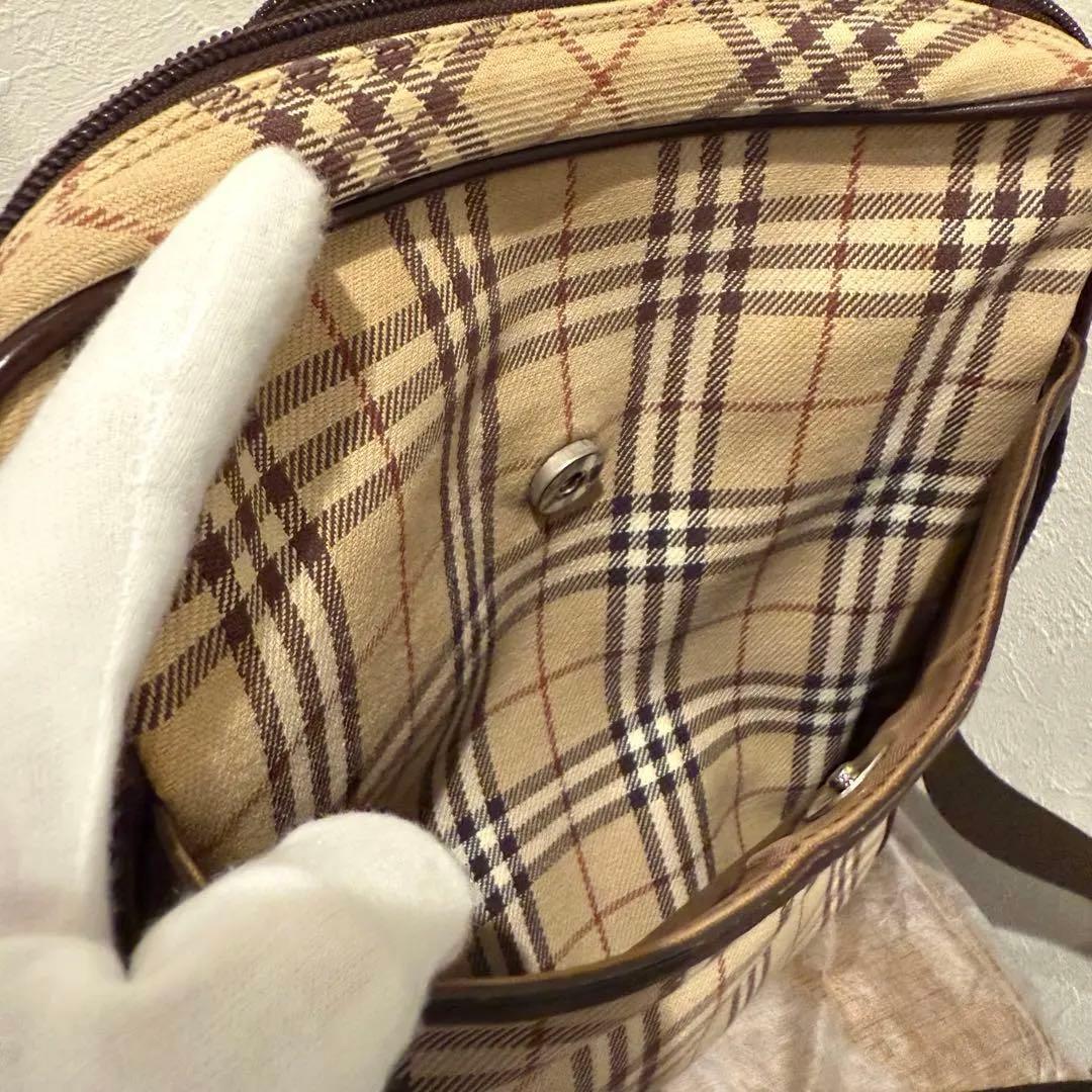 人気‼️バーバリー ノバチェック柄 ショルダーバッグ レザー 牛革 高品質 美品✨