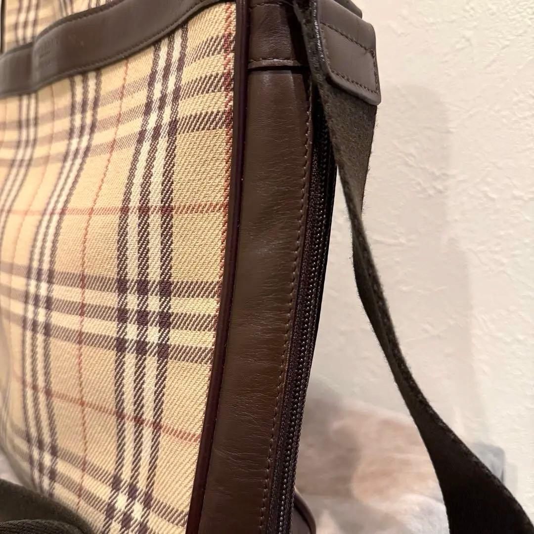 人気‼️バーバリー ノバチェック柄 ショルダーバッグ レザー 牛革 高品質 美品✨