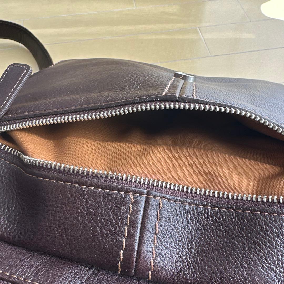 土屋鞄ブラウンレザーショルダーバッグ