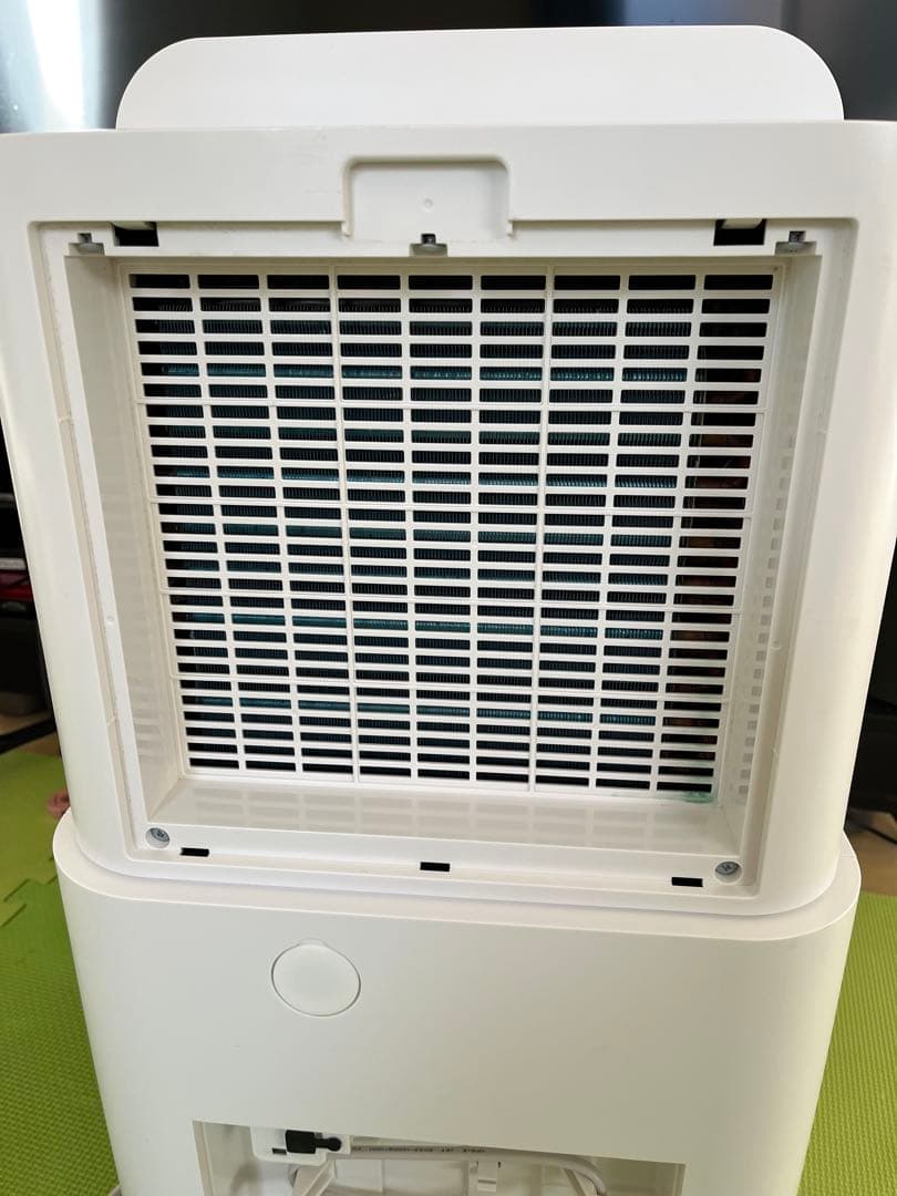 2022年製　アイリスオーヤマ　空気清浄機能付除湿機（PD-A140-W）