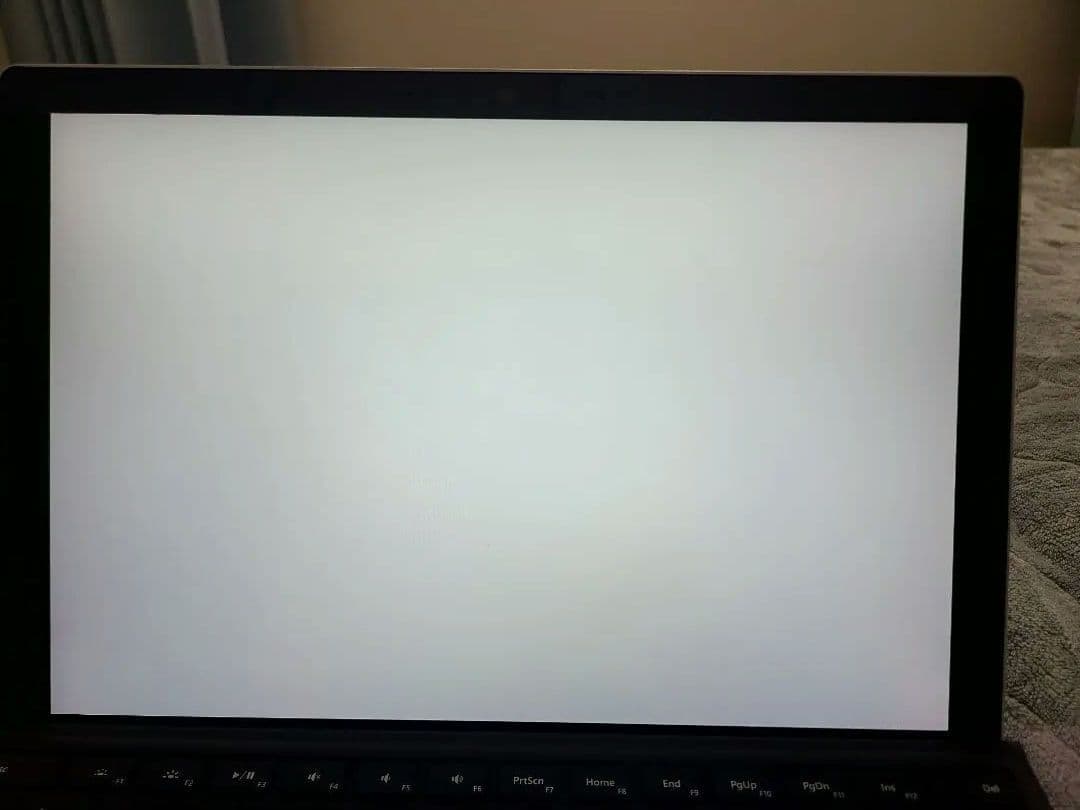 Surface Pro 7+ model1961 LETモデル