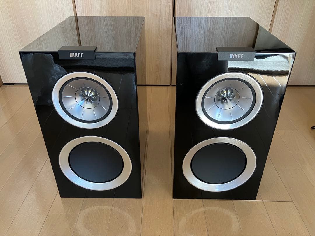 KEF R300スピーカー ブラック