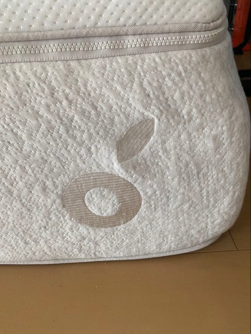 コアラ koala 新品 グレー ダブルベッドフレーム 木製 シンプルモダン