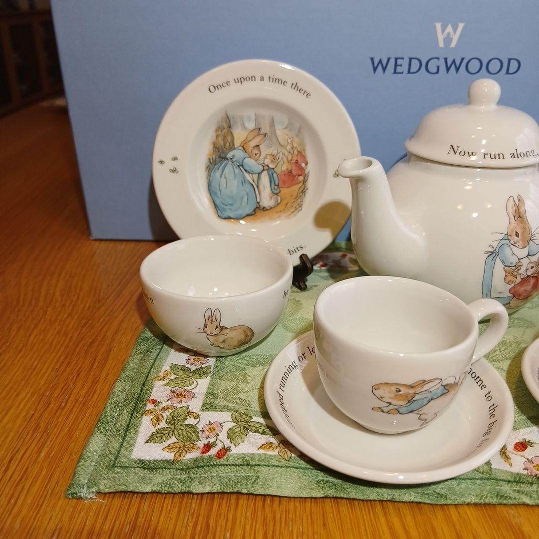 ウェッジウッド　ピーター・ラビット　ミニチュア　ティーセット