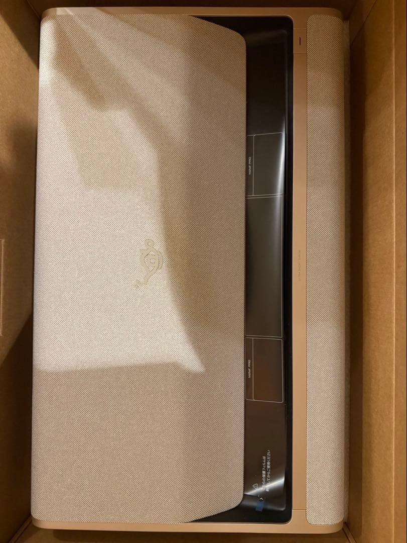 【新品/大幅値下】Aladdin Marca 定価15万　超短焦点プロジェクター