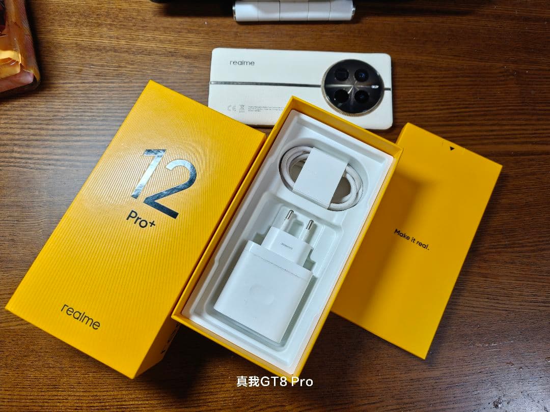 realme 12 Pro+12/512 LCD画面交換 ライト専用