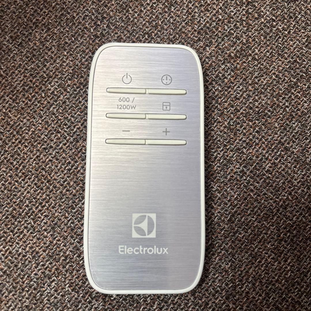 Electrolux Quickheat 700 パネルヒーター