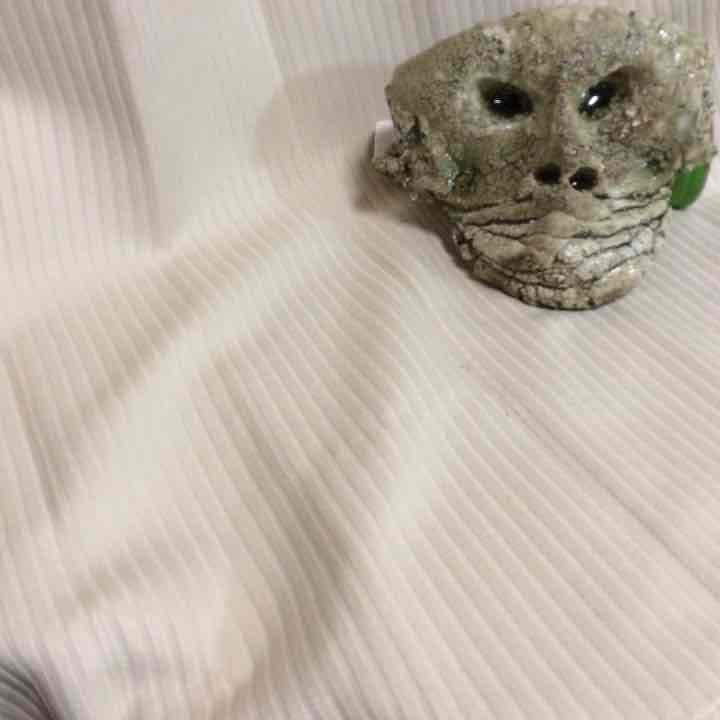 陶器でできた壁掛け