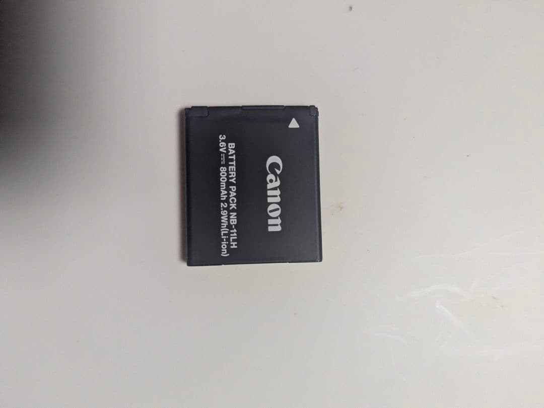 Canon IXUS コンパクトデジタルカメラ ブラック