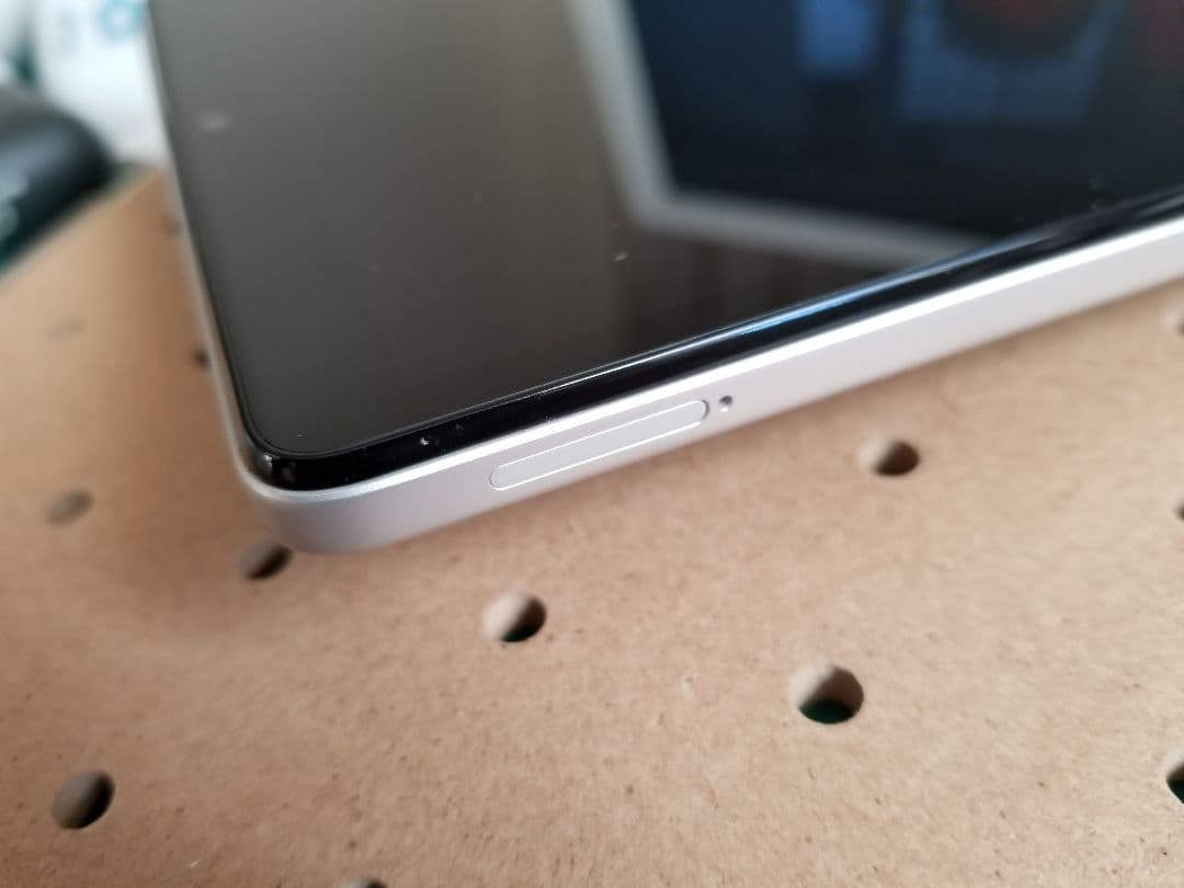 【動作確認済 美品】NTT docomo dtab compact d-42a