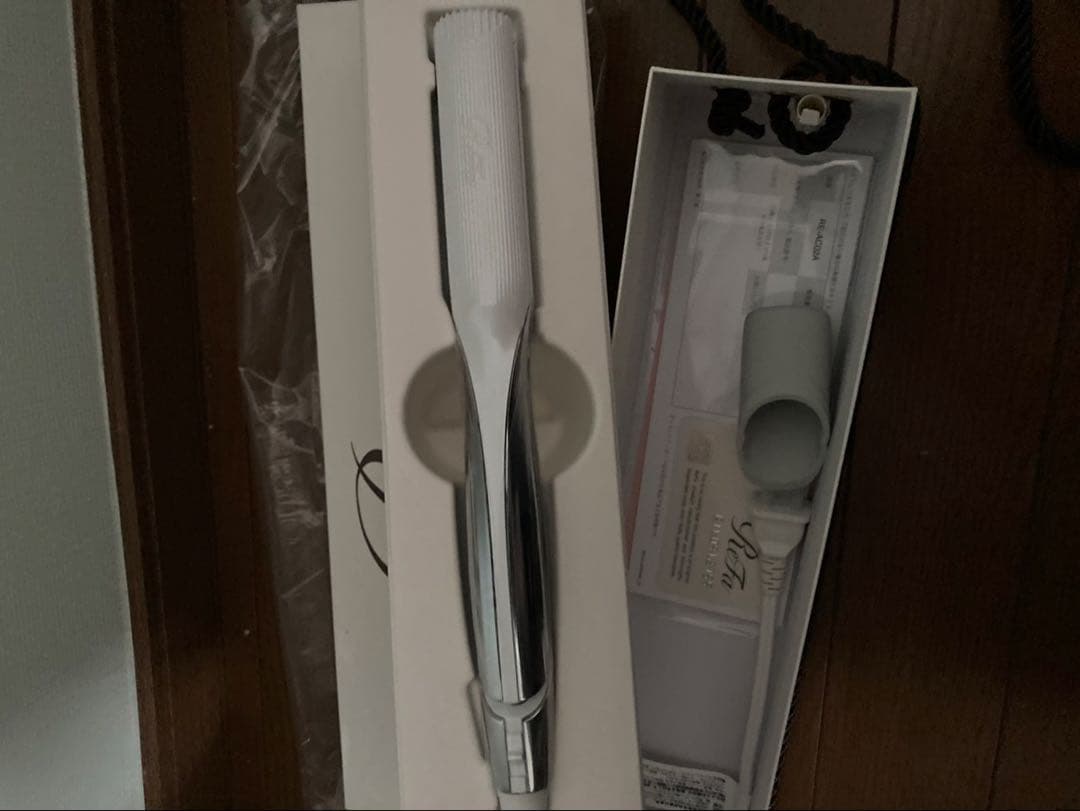 RiFa ストレートヘアアイロン ホワイト