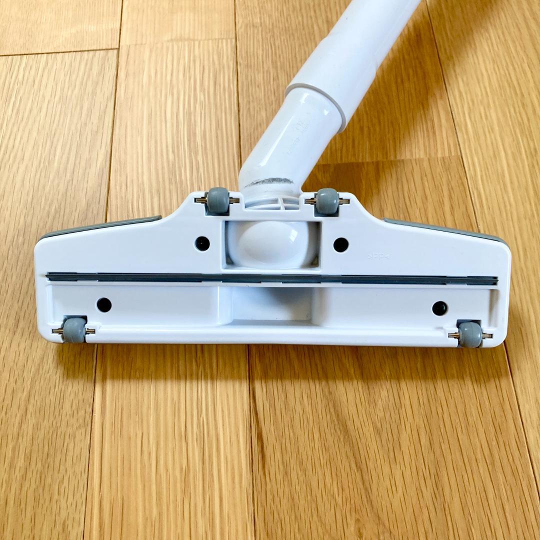 【美品】マキタ CL107FD 掃除機＋充電器 紙パック付 充電式クリーナー