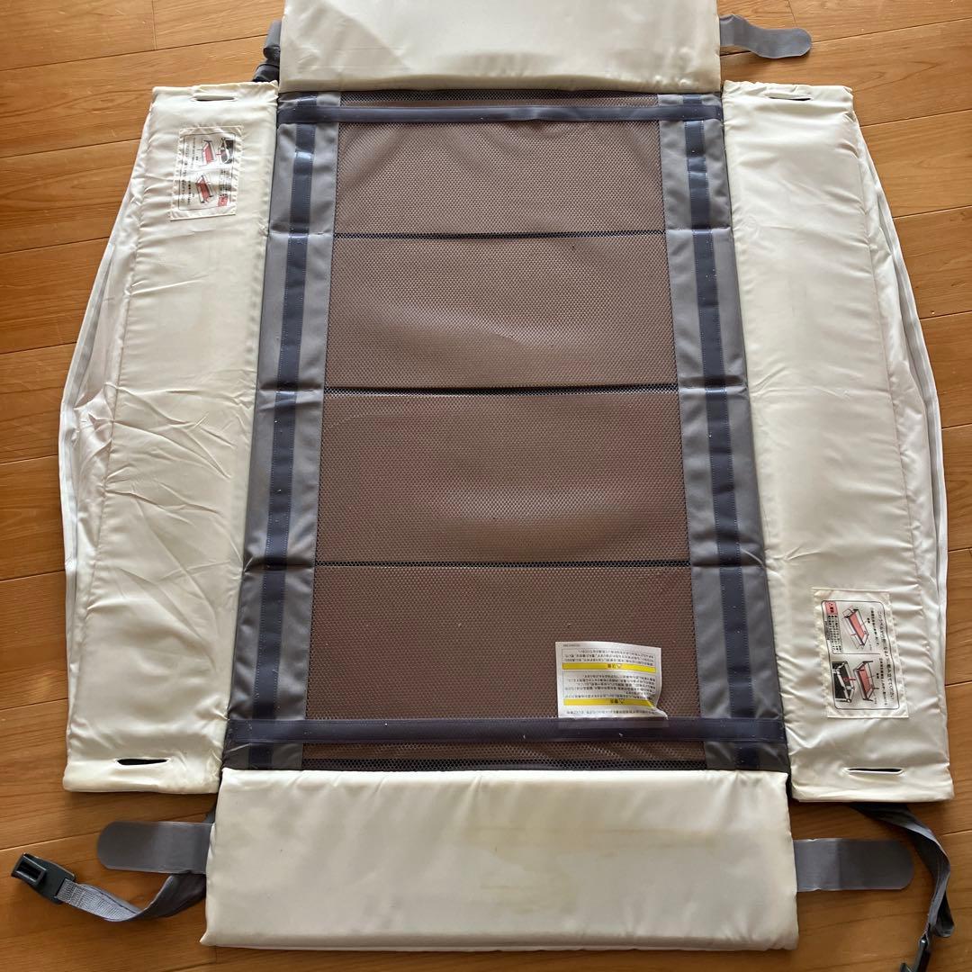 ココネルエアープラス　ベビーベット　防水汗取りパッドベビー枕おまけ付