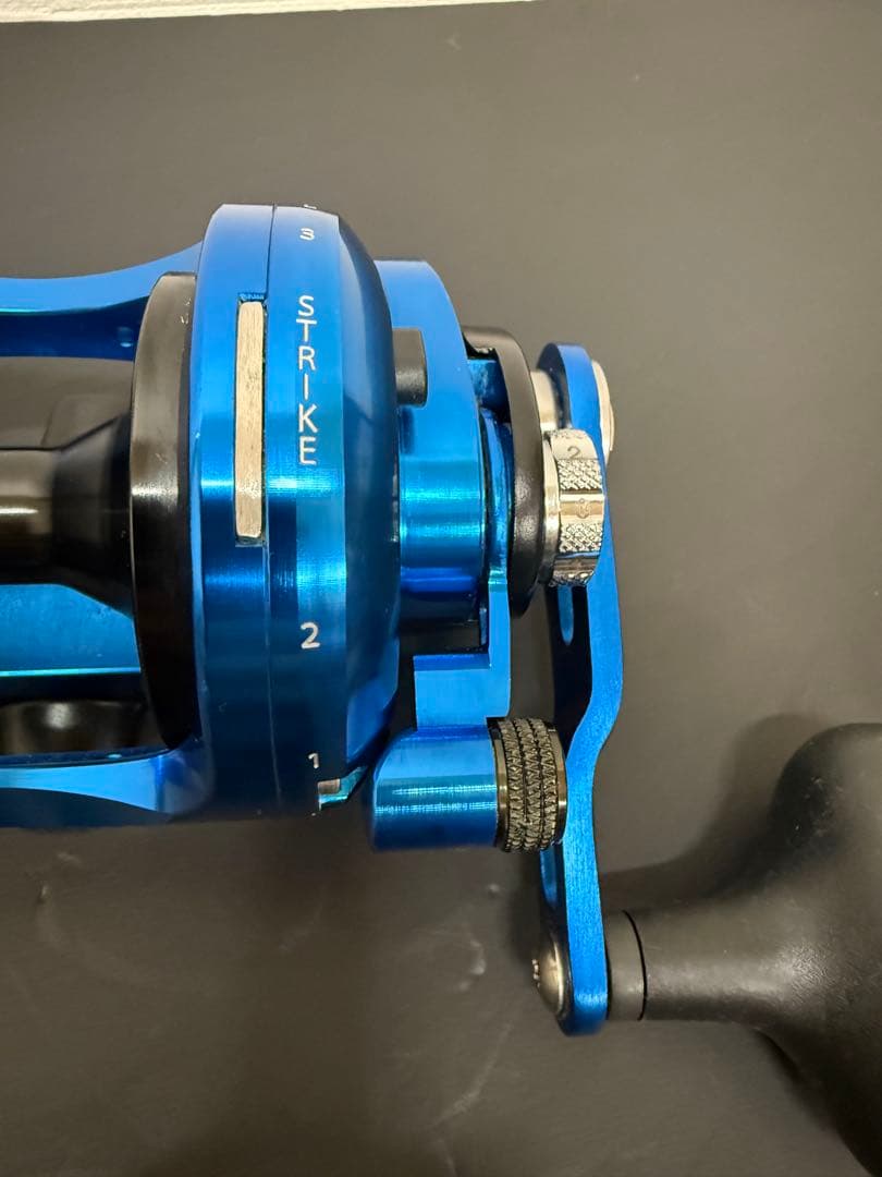 オクマ　両軸リール　（セドロス）