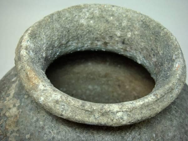 壷■かなり古い越前焼き船壷 素焼き 古壺 花瓶 花器 置物 時代物 骨董 室町■