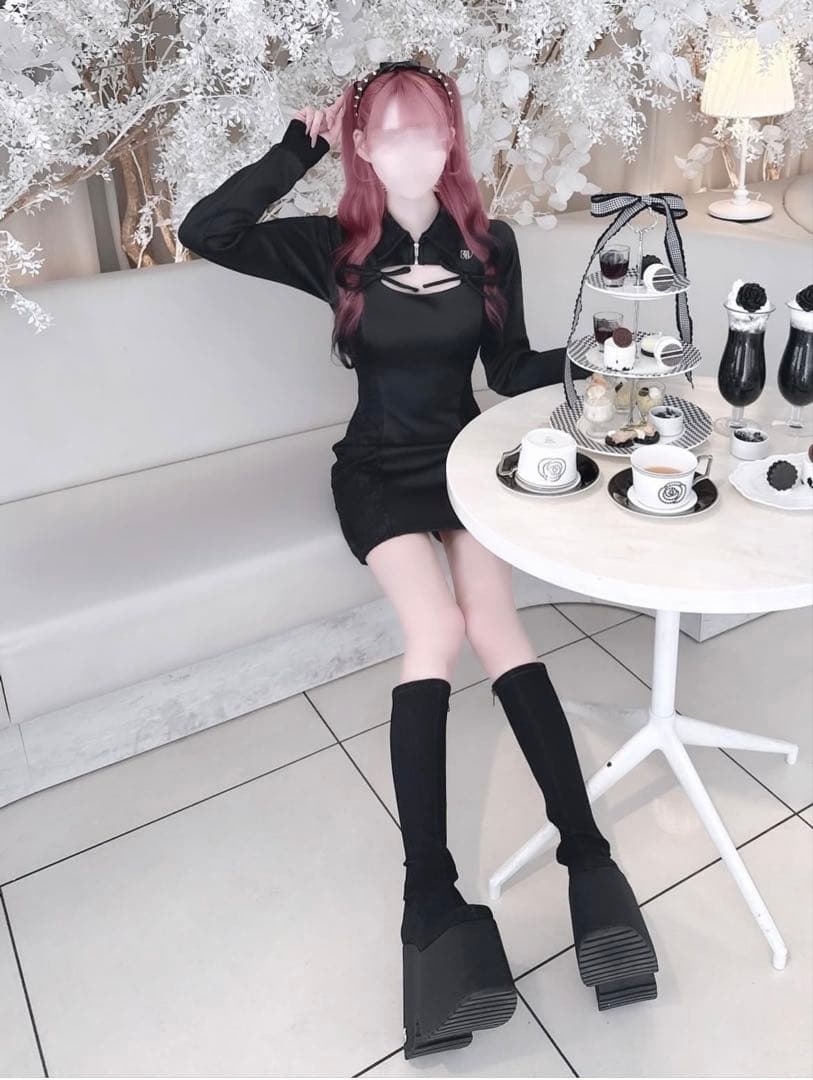 Honeymew ハニーミュウ レーススウェットタイトワンピース