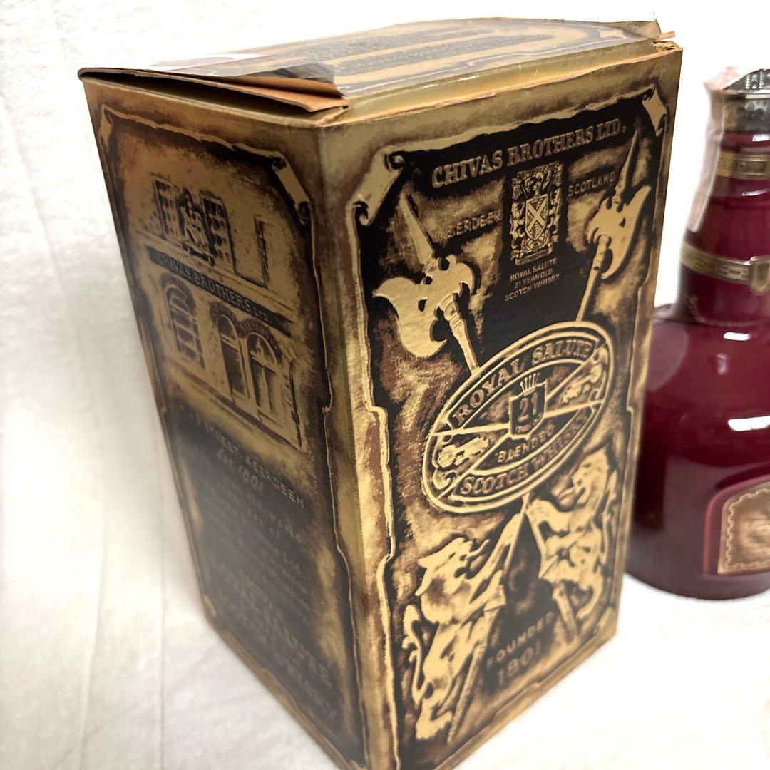 シーバス　ロイヤルサルート21年　陶器ボトル赤 巾着・箱付【古酒】