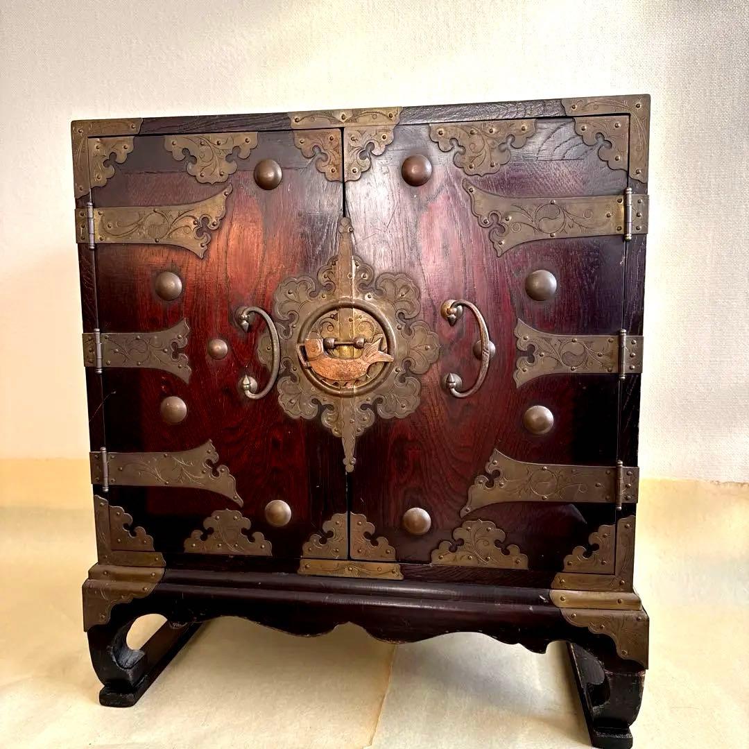 李朝家具　箪笥