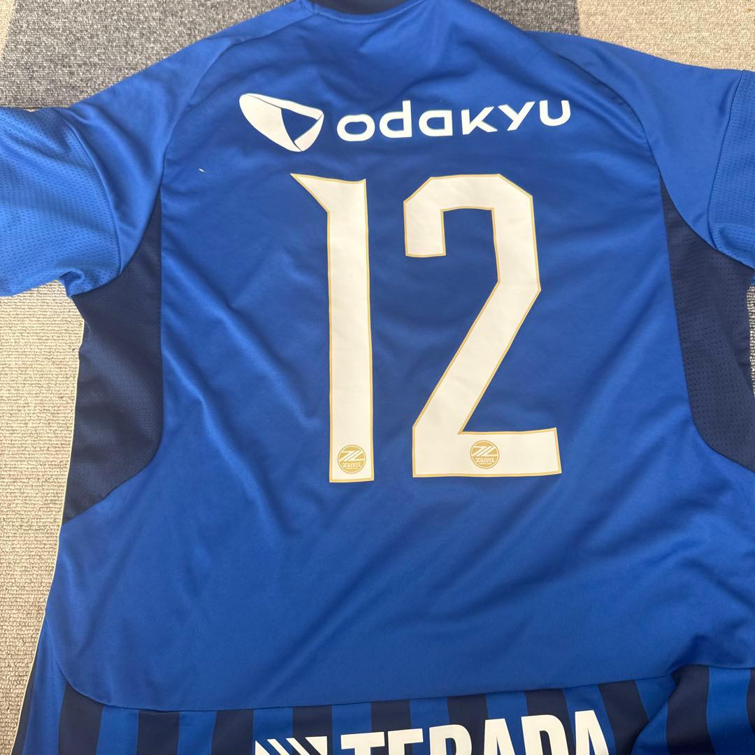 超美品　町田ゼルビア　ユニフォーム　adidas サッカーシャツ 青黒ストライプ