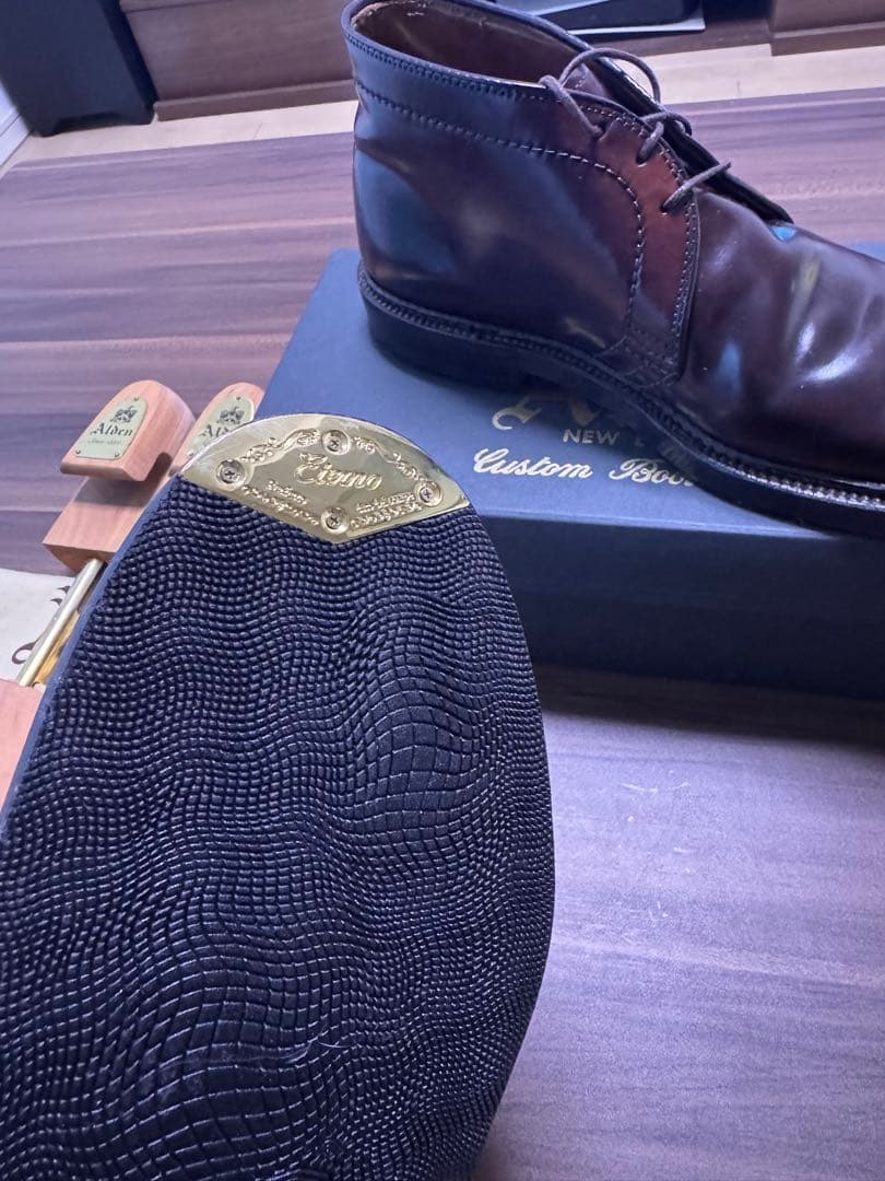 オールデン　チャッカブーツ　専用