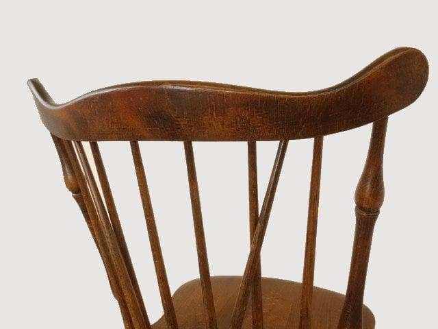 飛騨産業　キツツキ　スピンドルチェアーC　イス　椅子　 木製　再塗装済ＵＳＥＤ