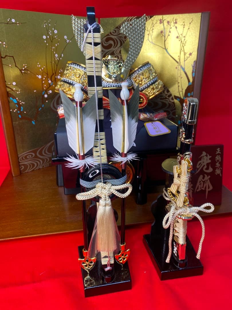 東京久月　五月人形　家紋付き兜飾り平飾りセット　正絹糸