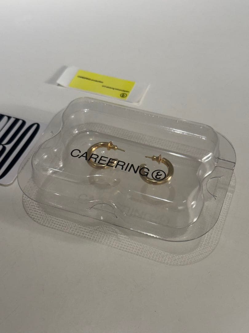 キャリアリング　PLACEBO 501 (YW) ゴールド フープピアス