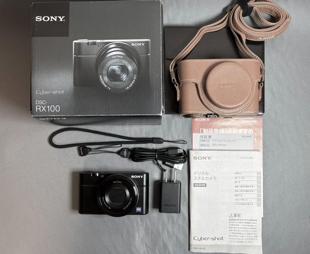 Sony Cyber-shot DSC-RX100 本体