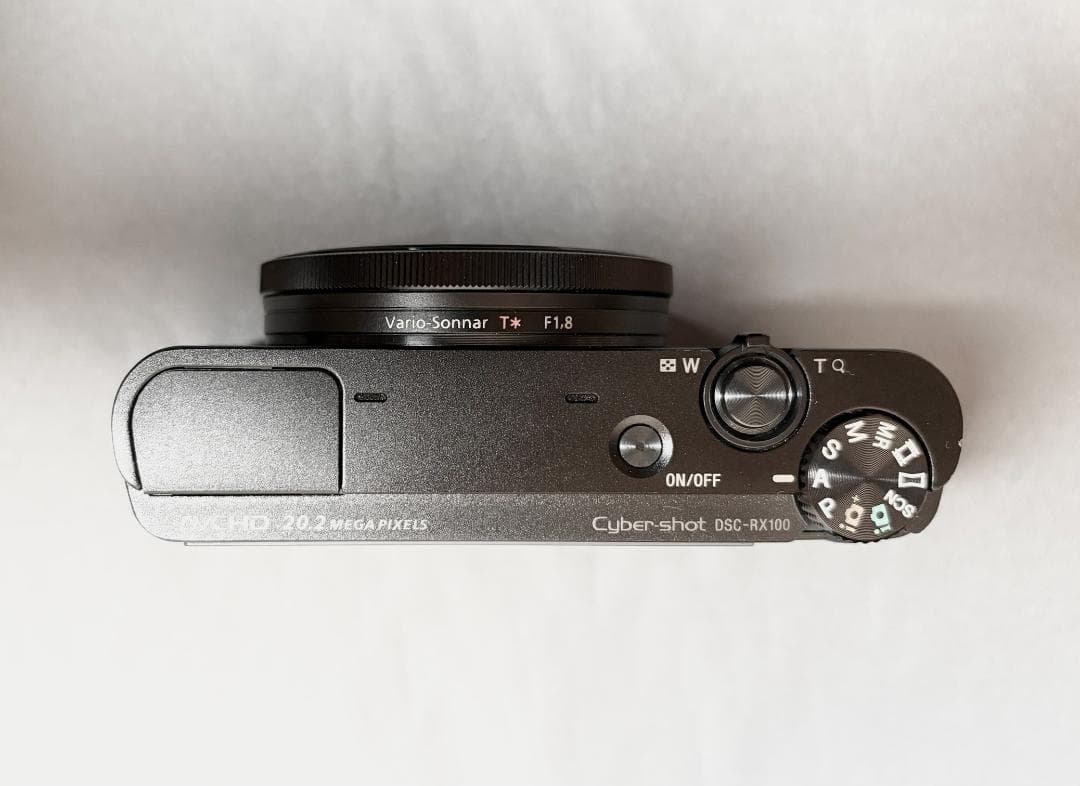 Sony Cyber-shot DSC-RX100 本体